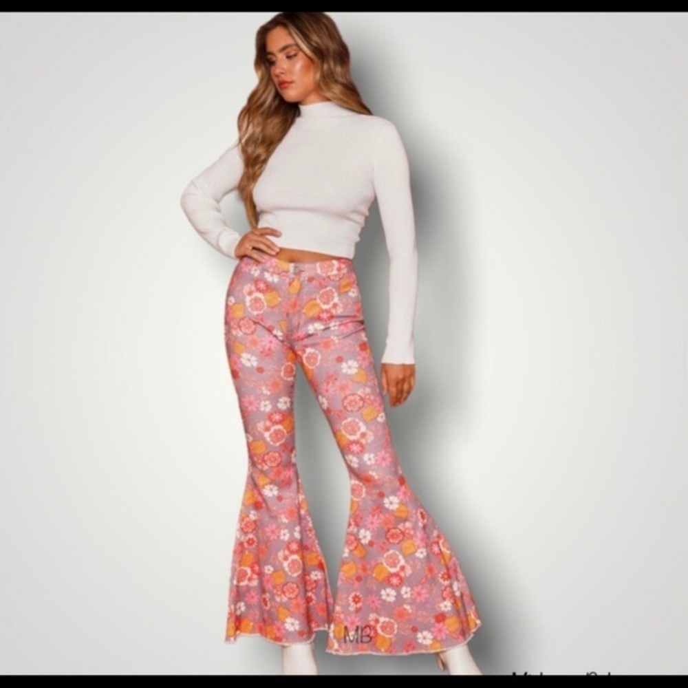 FLOWER POWER Bell Bottoms ✌️☮️ 🌺